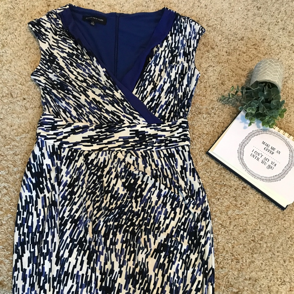 Jones New York Dress size 4